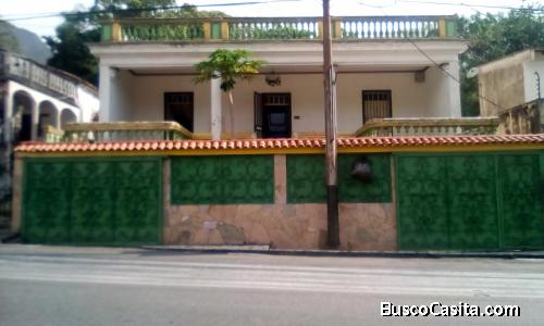 En venta casa diseño colonial modernizada 468mt2