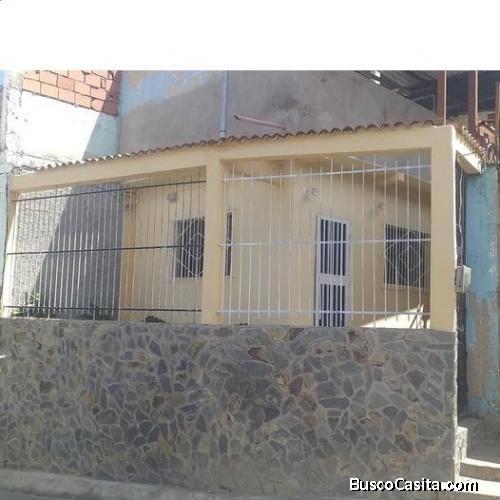 Casa De 2 Piso Ubicada En El Junquito Kilometro 8 Sector Gonzalez Cabrera 
