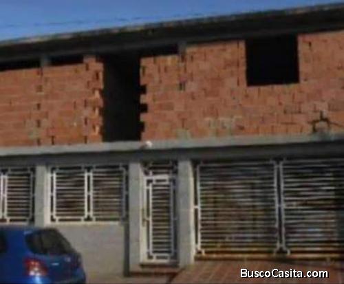 Casa de dos pisos cabimas 