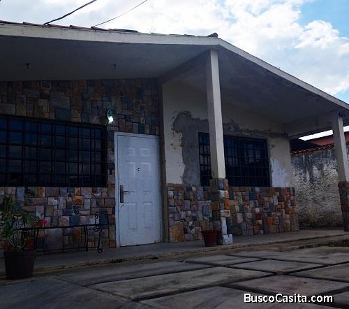 Casa en Ciudad Alianza. FOC-868