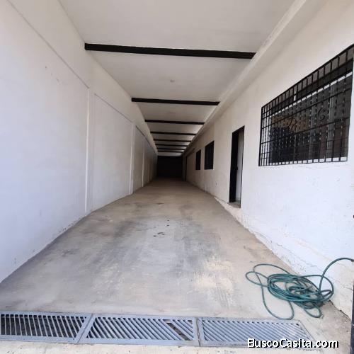 GALPON EN ALQUILER PUERTO LA CRUZ COLINAS DEL FRIO