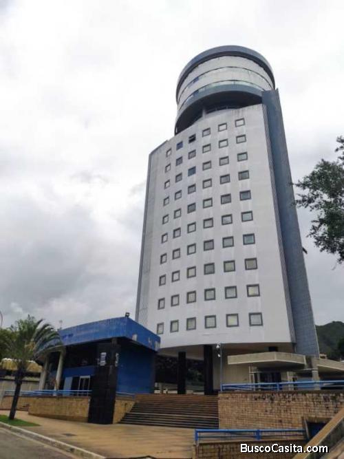 SKY GROUP Alquila oficina en Torre ejecutiva FOOF-039