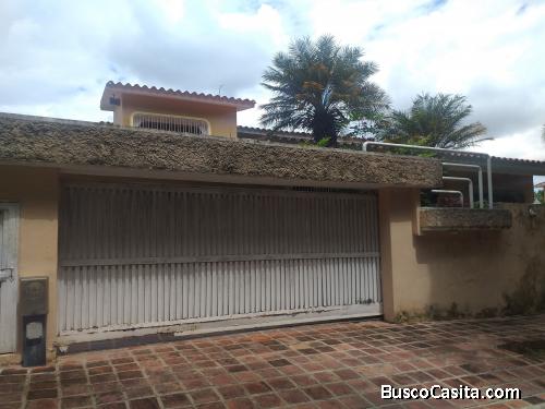 Casa de Niveles en PREBO II