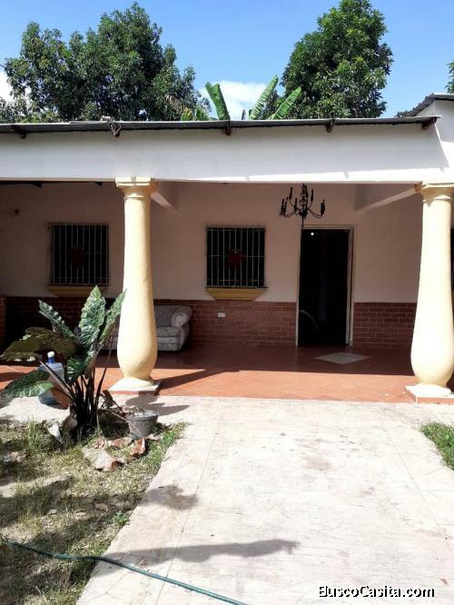 Vende Casa con terreno en Valles del Norte, sector La Cumaca, municipio San Diego,  de 900 m2 de ter