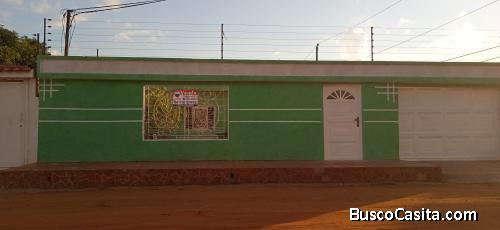 EN VENTA CASA UBICACIÓN SAN MIGUEL  
