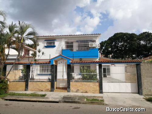 Sky Group Vende Casa Trigal Sur Calle Abierta