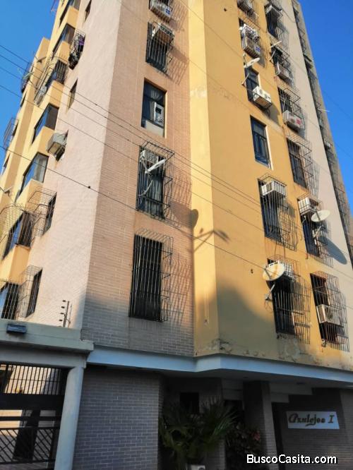 SKY GROUP PLATINUM VENDE Apartamento en Los Azulejos, Valencia