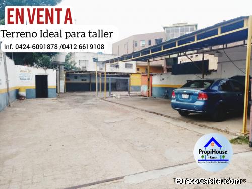 Amplio Galpón - Estacionamiento Ideal para Taller En Coro Edo. Falcón 