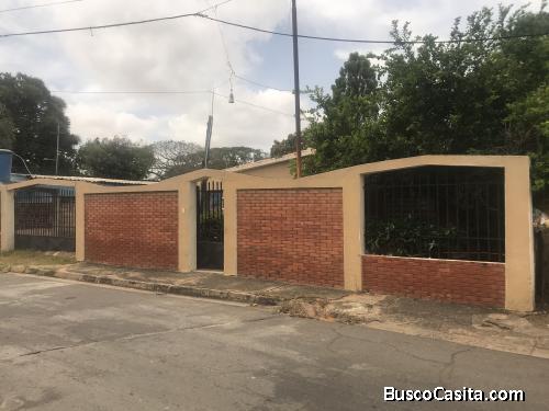 Vendo Casa en La Sabanita Cdad Bolivar