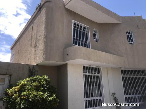 Venda Town House Resd Doña Ana