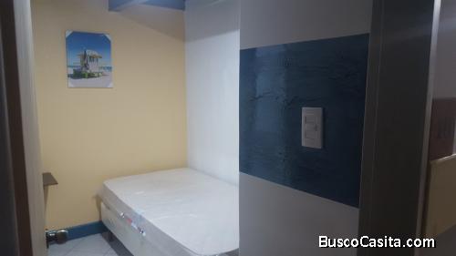 se alquila habitación a caballero responsable y con trabajo