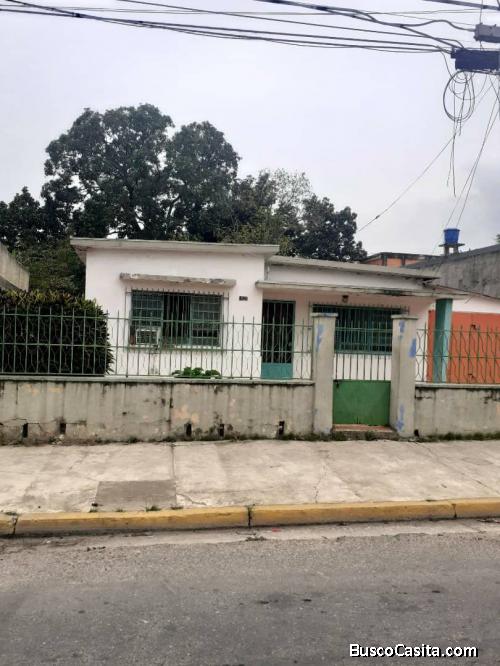 SKT GROUP PLLATINUM VENDE Casa en Avenida 190 de Naguanagua
