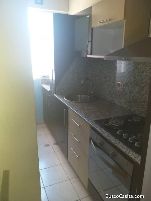 Se vende Apartamento Paraparal los guayos Caranday 