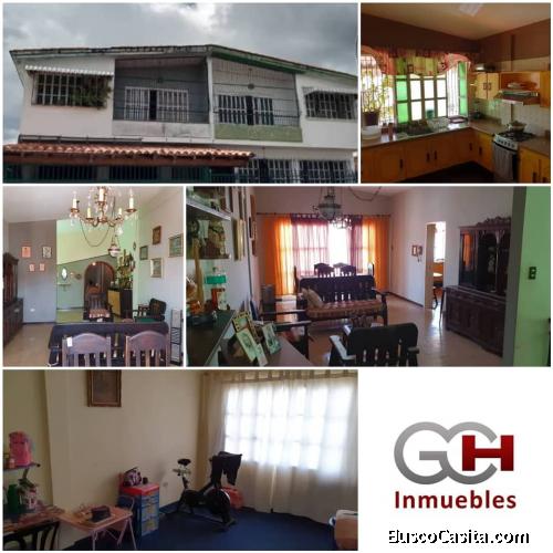 Apartoquinta en venta