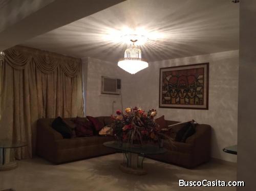 APARTAMENTO EN ALQUILER AV 8 SANTA RITA MARACAIBO TORRE 8