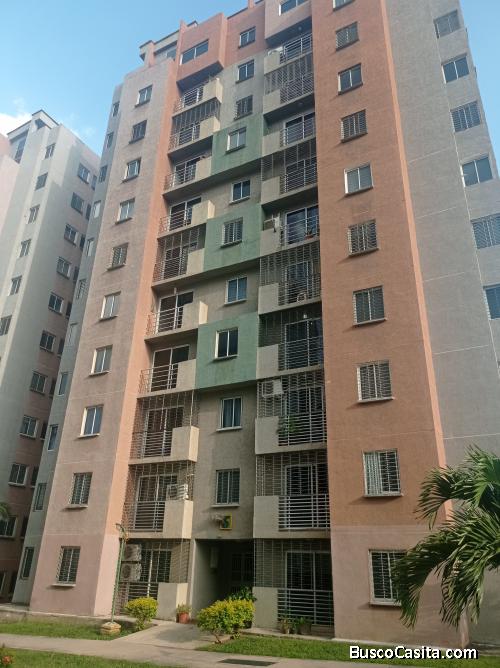 SKY GROUP PLATINUM VENDE Apartamento en Montemayor