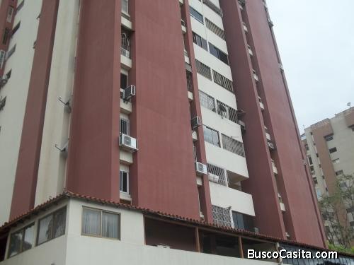 SE ALQUILA A EMPRESAS APARTAMENTO EN RES. RORAIMA ALTAVISTA