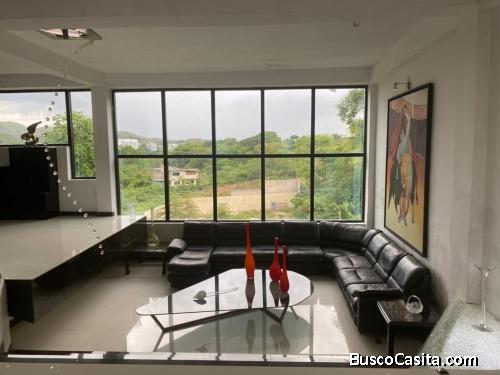 Casa En Venta En Colinas de Guataparo