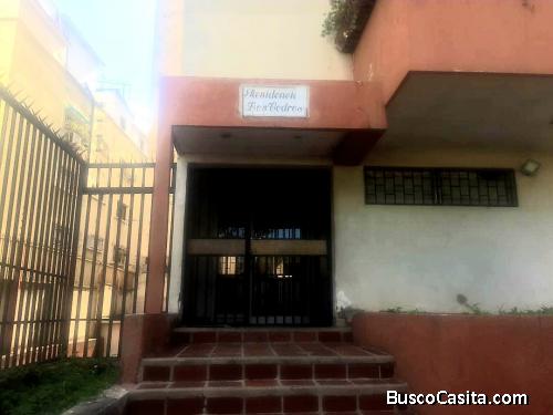 Se vende acogedor apartamento de 99 metros cuadrados,  Piso 1, ubicado entre El Bosque y La Campiña.