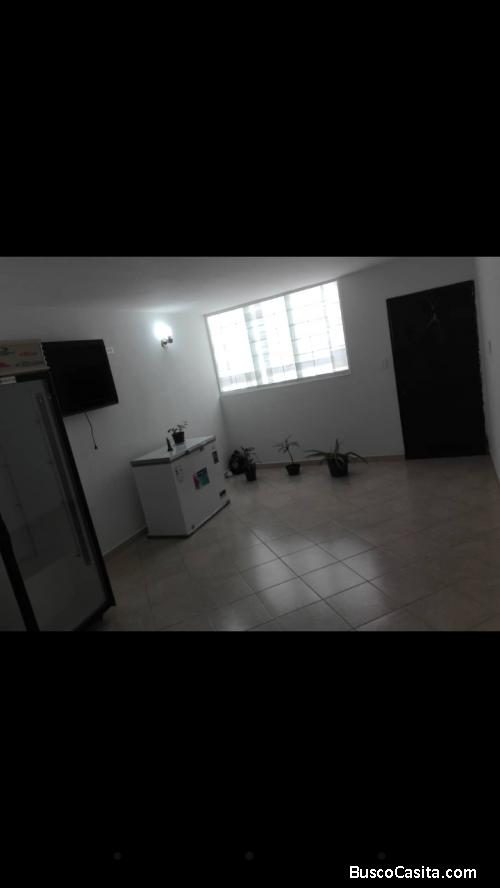 VENTA DE TOWN HOUSE GUATIRE EDO MIRANDA