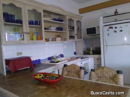 SKY GROUP  PLATINUM Vende apartamento en Tucacas