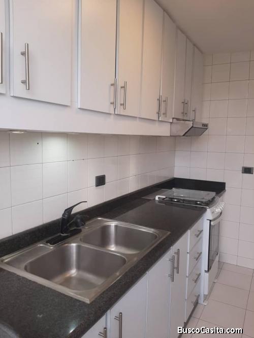 Sky Group Vende Apartamento en el Bosque FOA-1585