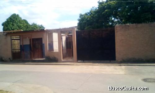 VENTA DE CASA EN TINAQUILLO, SECTOR LA GRANJITA