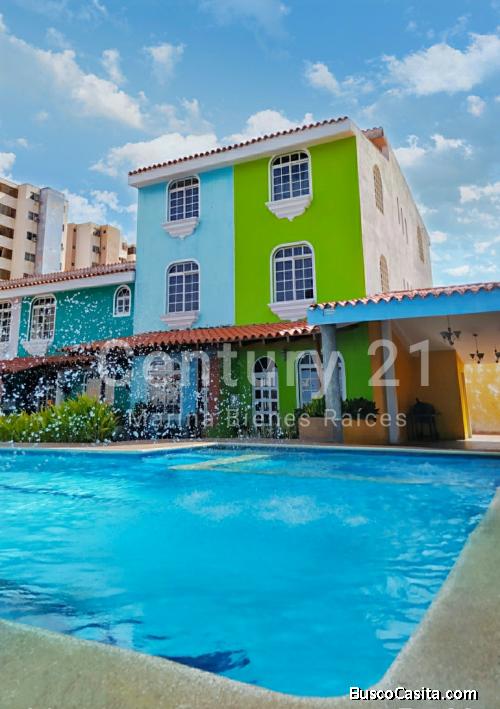 TOWN HOUSE EN VILLA GAVIOTA, NUEVA BARCELONA 