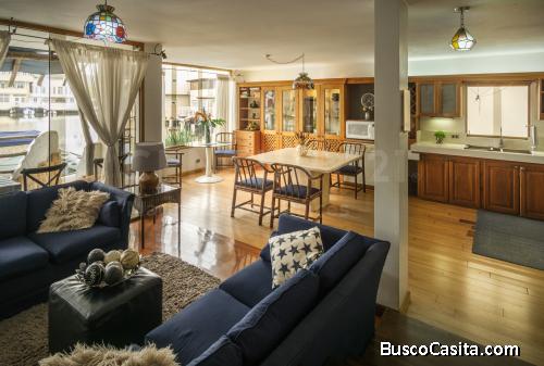 casa bote amplia, estilo rustico moderno. 4hab, 3 baños