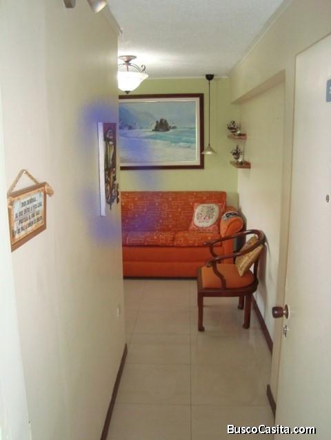 alquilo apartartamento en la Boyera