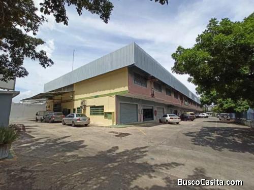 SKY GROUP alquila Galpon en Terrezas de Castillito San Diego FOG-063