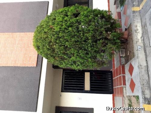 SKY GROUP PLATINUM VENDE Townhouse en Tazajal de Naguanagua