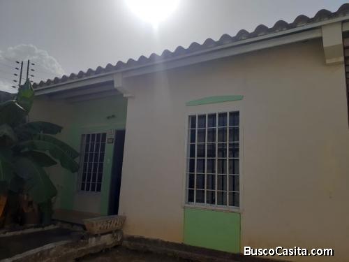 CASA EN URB AGUASAL EN CIUDAD ALIANZA