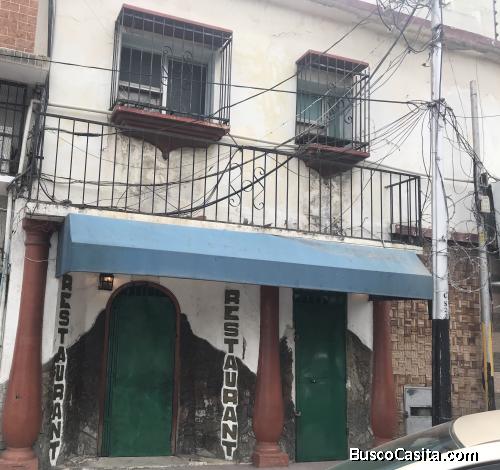 Amplio y espacioso Edificio en el Centro de Puerto La Cruz Frente a la Plaza Bolivar