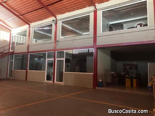 Galpón en venta Maracaibo en la circunvalación 1 21/06/21