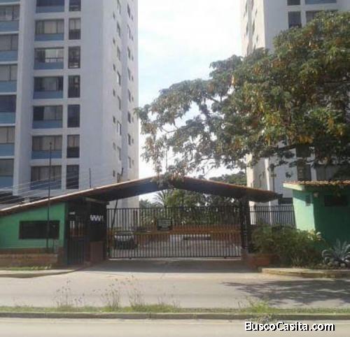 Apartamento Amueblado en Conj. Residencial Hermoso 