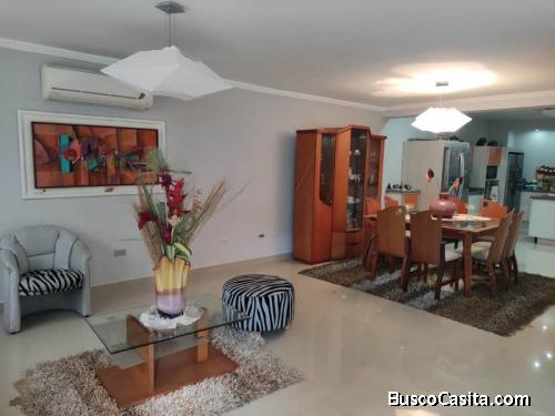 Casa en Guataparo conjunto residencial los aleros