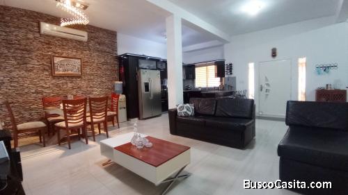 EN VENTA SEGURA, HERMOSA Y ESPACIOSA CASA EN URB.MENDOZA, PUERTO ORDAZ,  EN CIRCUITO CERRADO✨