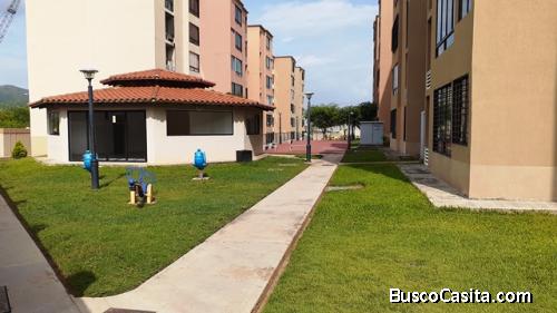 Apartamento en Res. Valle Topacio, San Diego. FOA-1682 