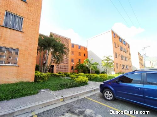 Sky Group Alquila Apartamento en la Urb. El Tulipán. Cod: Foa-1675