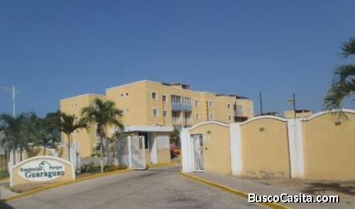 EN ALQUILER APTO. EN C.R. PARQUE GUARAGUAO, GUANTA