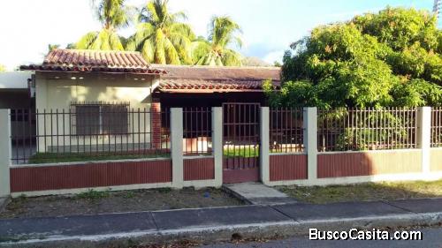 EN VENTA CASA EN URB. GUARAGUAO, PUERTO LA CRUZ