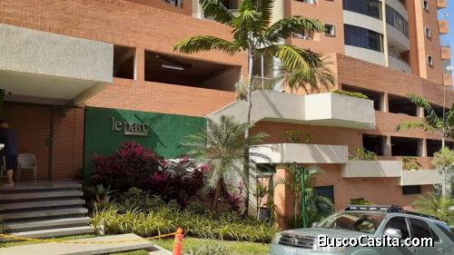 Apartamento en venta en urb. El Parral Valencia con pozo y planta 100%