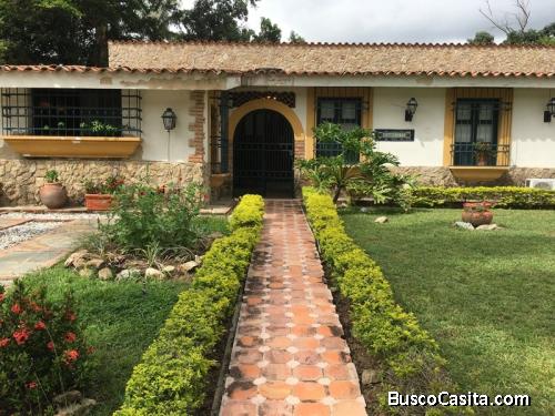 CASA EN LA ENTRADA NAGUANAGUA 