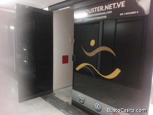 EN VENTA LOCAL EN CENTRO COMERCIAL OASIS CENTER, PISO 3