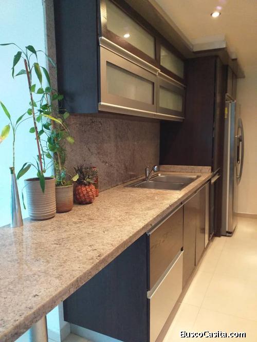 Ofrezco en venta apartamento en resd florida country sector los olivos 