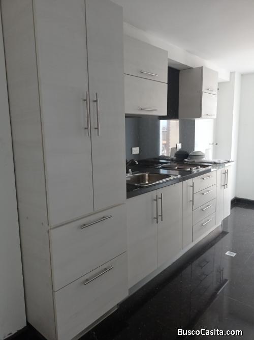 Ofrezco en venta apartamento en resd palmeras 1 sector Yara yara 2