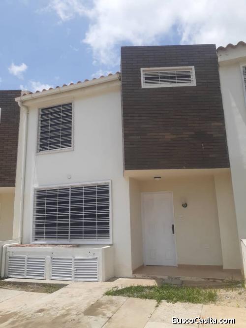 Vendo town house cabudare