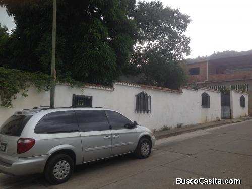 VENTA DE CASA GRANDE EN LA ZONA MAS SEGURA DEL SUROESTE DE CARACAS