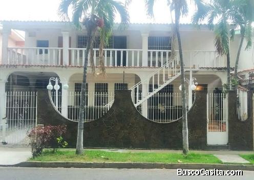 SKY GROUP PLATINUM VENDE Casa Quinta en Prebo